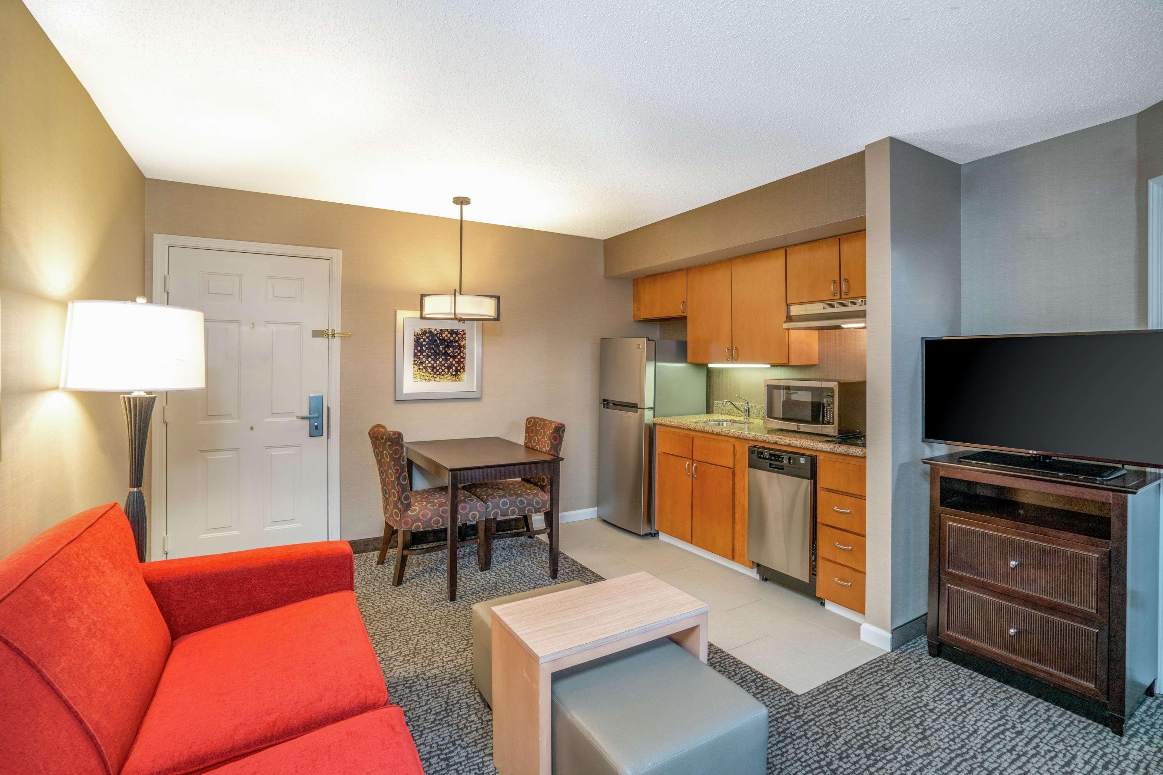 Homewood Suites Lafayette Exterior foto