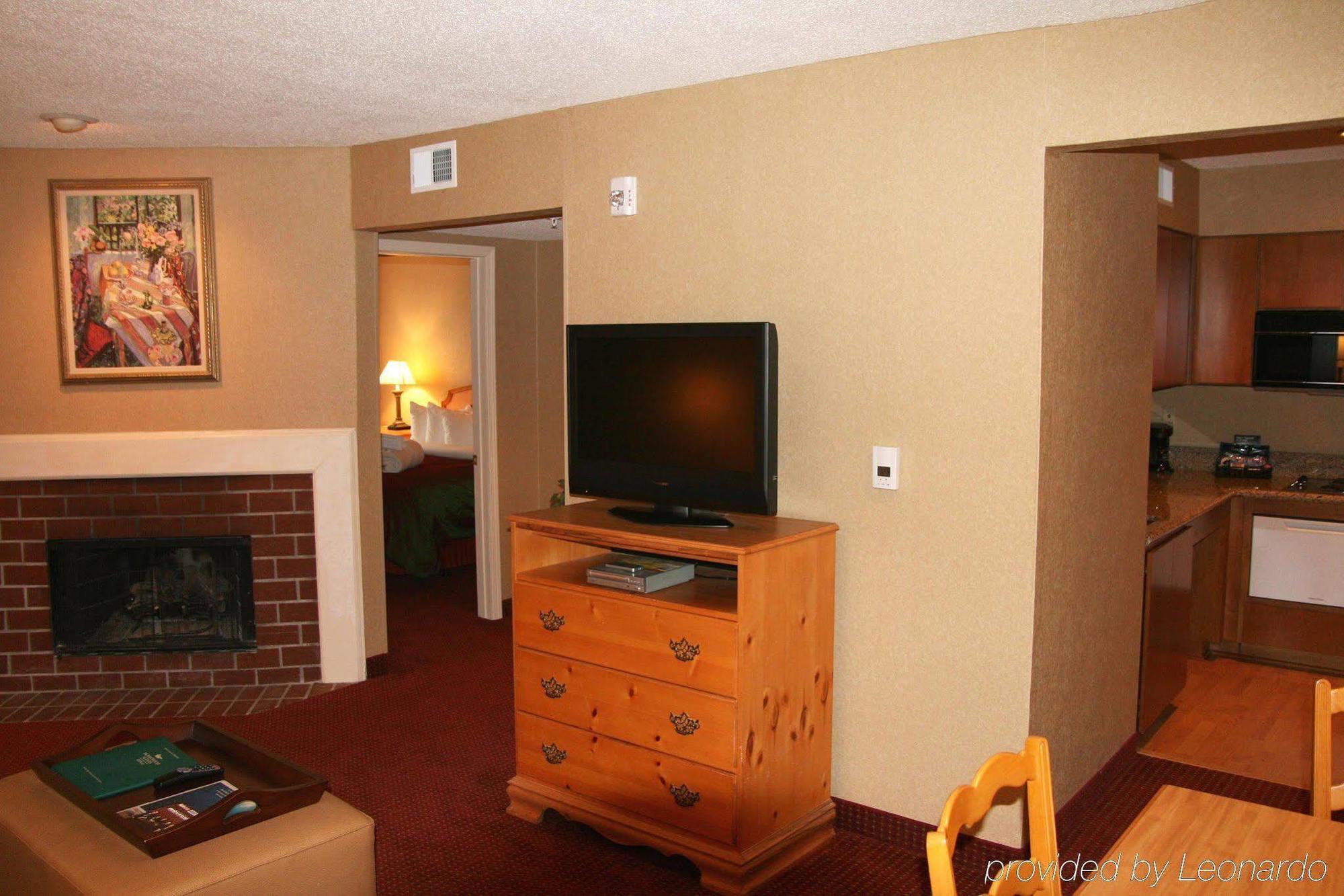 Homewood Suites Lafayette Exterior foto